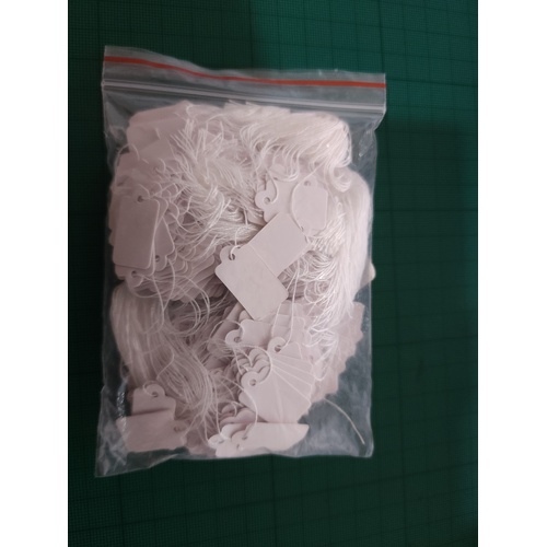 Merchandise Tags 13x20mm Tie On Box  500 21AH 387 #900387